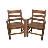  Lot 521 Pair of antique mission oak arm chairs attributed to Stickley Furniture