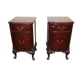  Lot 640 Vintage pair of French style mahogany nightstands