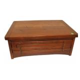  Lot 750 Walnut 4 drawer coin display case