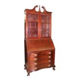  Lot 765 Vintage solid mahogany 2pc secretary with bookcase top