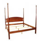  Lot: 105 - Beautiful like new Stickley cherry poster bed
