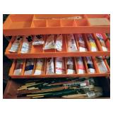 There is also a box with the following Brushes and paints 