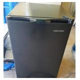 Black & Decker Mini- Fridge 