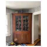 corner cabinet