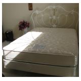 Elegant White Iron Bed 