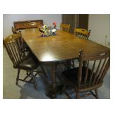 Dinning Table 6 Chairs 2 Leafs 