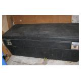 Truck Tool Box with Key - The pictures make it look scratched it is not, just needs to be taken to t