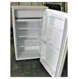 Compact Refrigerator 