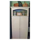 White Wood Shelf Cabinet 