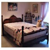 Antique Beautiful Carved Full-Size Bed 