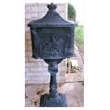 Locking Post Mounted Mailbox Back 
