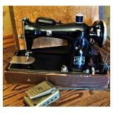 Vintage Singer Machine with Case 