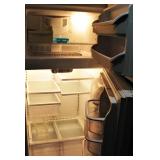 Amana Refrigerator - Freezer 