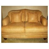American Home Collection by LA-Z-BOY Saddle Leather Matching Loveseat (Very Nice)  V
