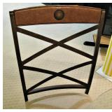 Very Nice Round Glass Top Table with 4 Chairs 