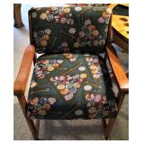 Extremely Nice Claw Feet Game Table with 4 Chairs 