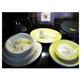 Vintage Golden Wheat Dishes 