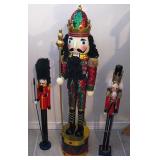 Large Medium Nutcrackers
