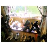 Ladies Shoes Size 10 - 11