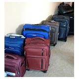 Nice Spinner Luggage Sets
