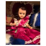 Vintage dolls closing eyes