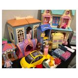 Doll houses