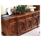Thomasville / cabinet bottom
