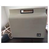 Portable sewing machine