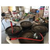Lodge cast iron pots w/lids