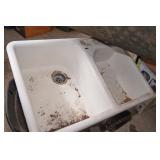 Enameled cast iron sink