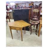 FRIDAY NIGHT AUCTION