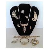 Toys, Jewelry and Collectables Auction