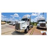 2014 & 2013 KENWORTH T800 TRACTORS