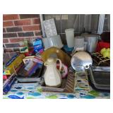 Kitchen Items - Tupperware