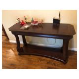 Maison Lenoir by Broyhill Console / Buffet / Sofa Table