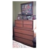 Mis-century modern dresser