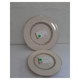 Lenox Springdale  6 bread & butter and 6 dinner  $75.00