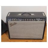 Fender 65 Deluxe Reverb Tube Amp