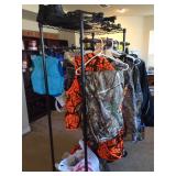 CABELAS HUNTING GEAR