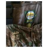 CABELAS HUNTING GEAR