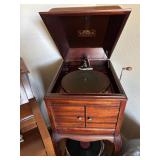 75% OFF & BAG DEALS - HOUSE & 2.94 acres with Contents