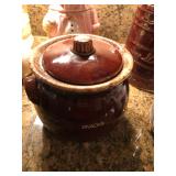 Hull Brown Drip Cookie Jar