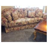 Sofa Mint cond.