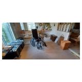 Vintage Pioneer Speakers/end tables.