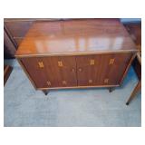 MCM Lane Record Cabinet