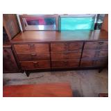 MCM Dresser w/2 mirrors