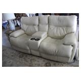 25-50% off Extra Step Estate sale 2 day sale