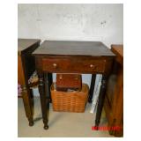 1 drawer stand 2