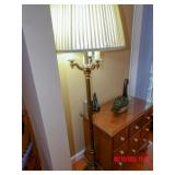 floor lamp