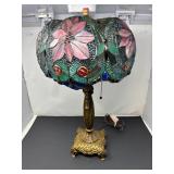 Tiffany style stain glass lamp